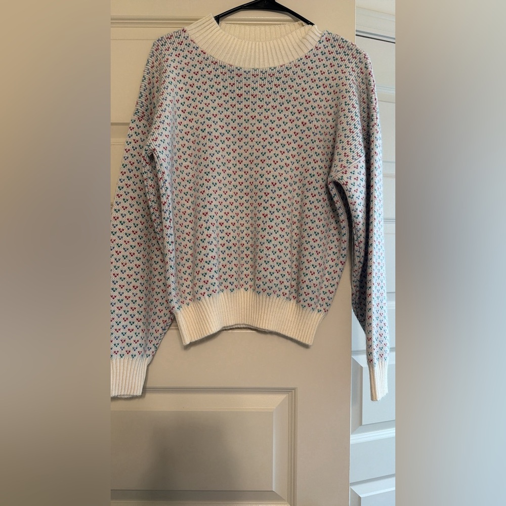 Chic Patterned Crewneck Sweater